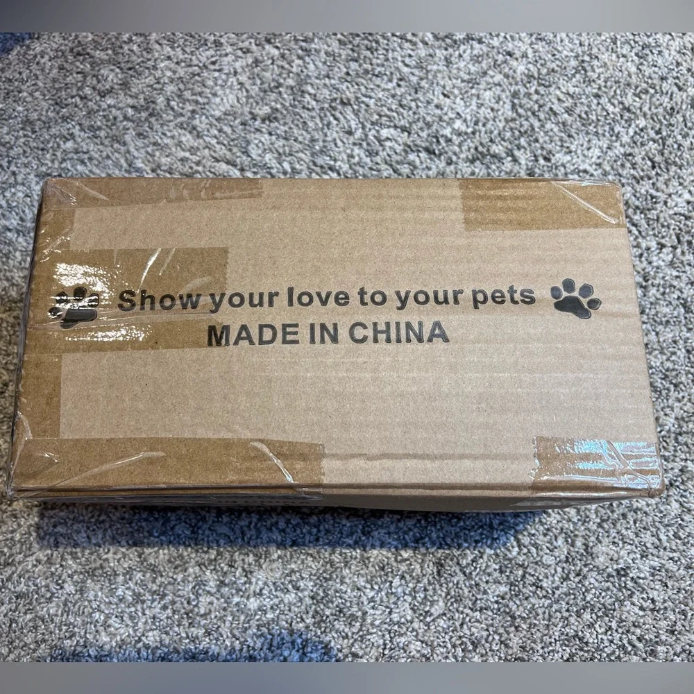 NEW Washable Medium Dog Bed